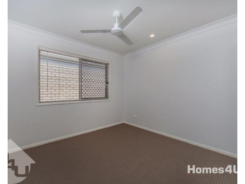 3 Samuel Street, Woody Point QLD 4019
