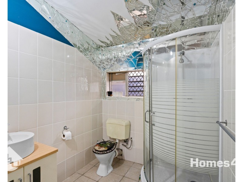 35 Gloucester Street, Brighton QLD 4017