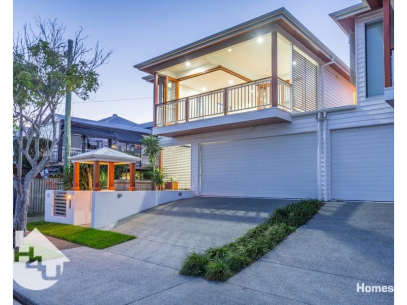 48 Fourth Avenue, Sandgate QLD 4017