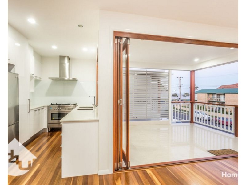 48 Fourth Avenue, Sandgate QLD 4017