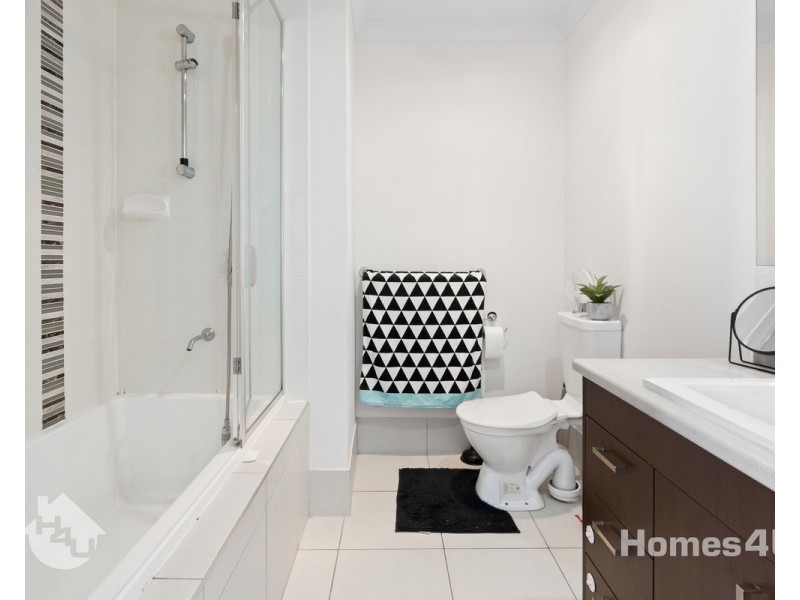 69 Braxlaw Cr, Dakabin QLD 4503