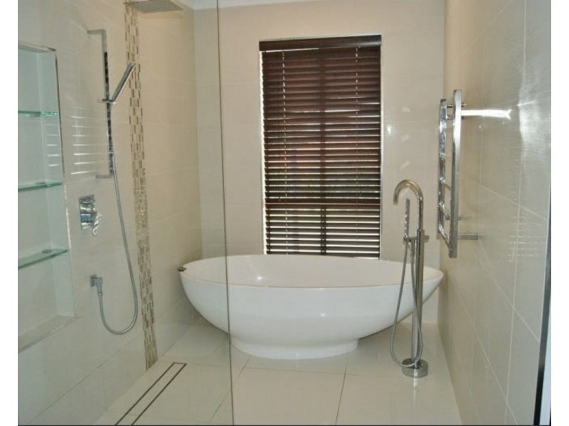 10 Josephine Street, Redcliffe QLD 4020