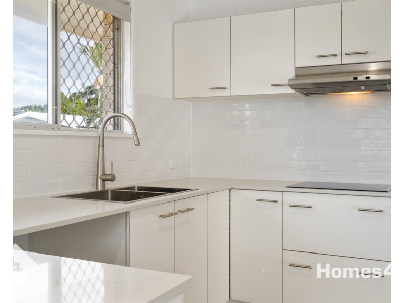 9 Waratah Drive, Clontarf QLD 4019