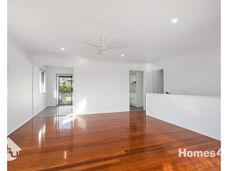 9 Waratah Drive, Clontarf QLD 4019