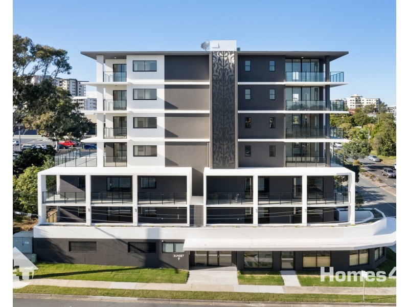 502/9 Violet Street, Redcliffe QLD 4020