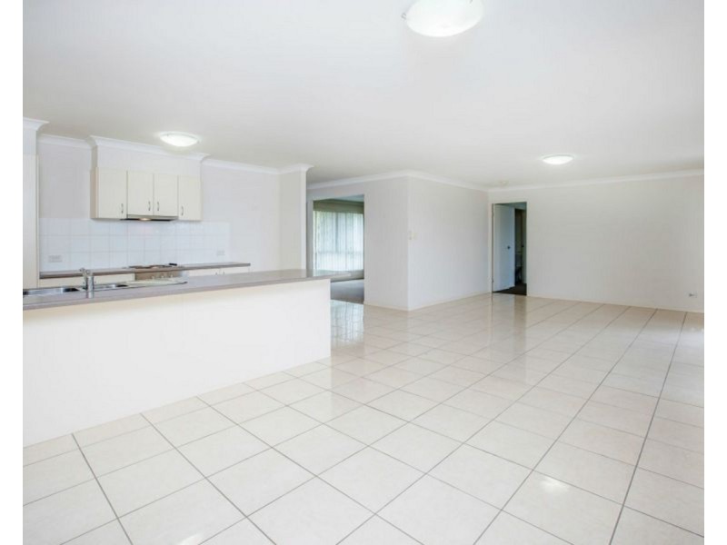 10 Grange Court, Narangba QLD 4504