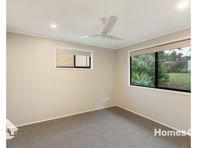 4 David Court, Kallangur QLD 4503