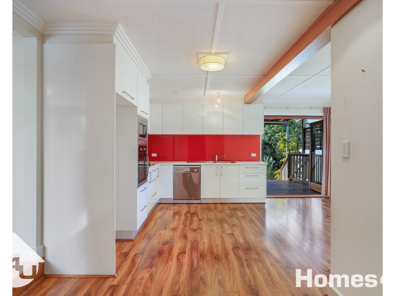 16 Gardenia Street, Clontarf QLD 4019