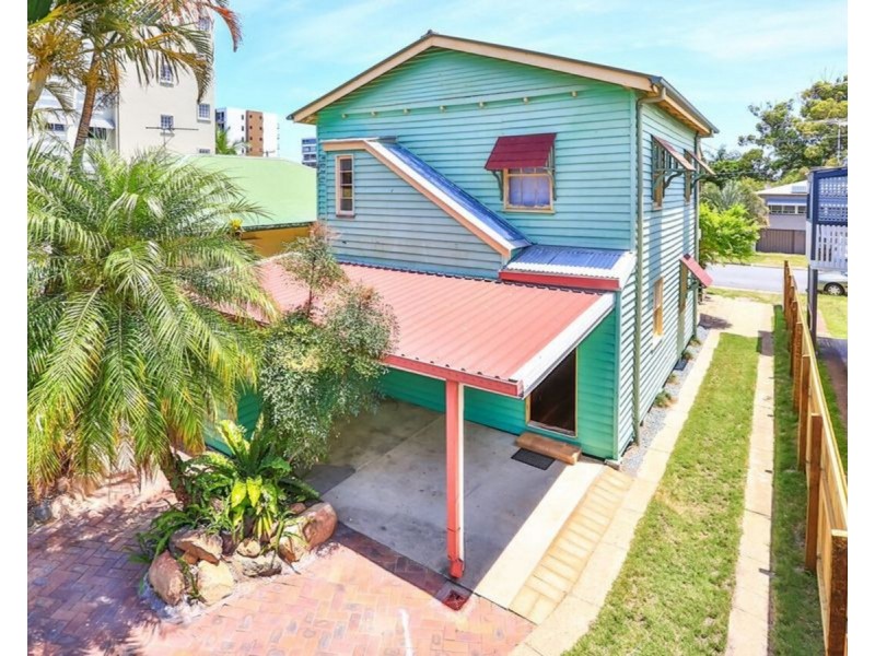 6 Louis Street, Redcliffe QLD 4020