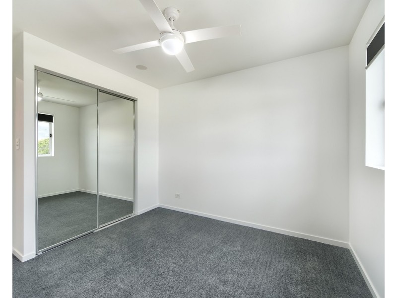 205/22 Arthur Street, Woody Point QLD 4019