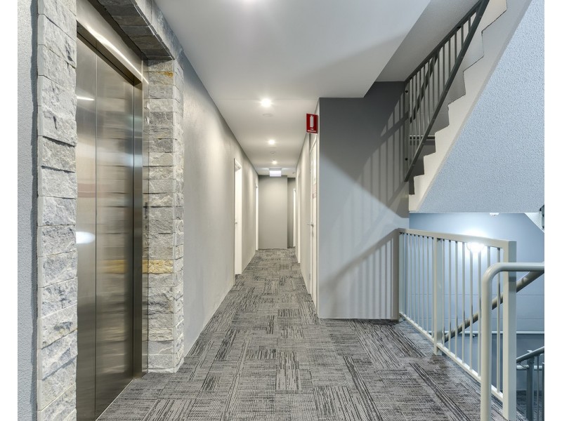 205/22 Arthur Street, Woody Point QLD 4019