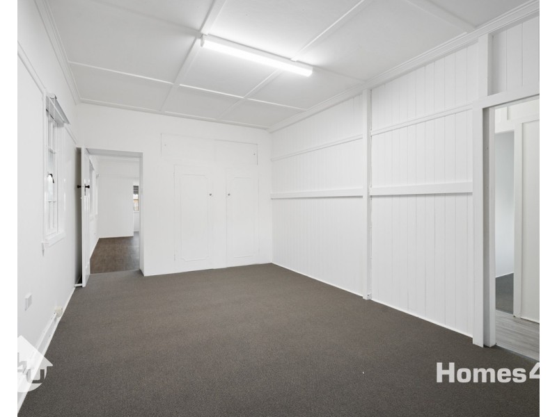 158 Prince Edward Parade, Scarborough QLD 4020