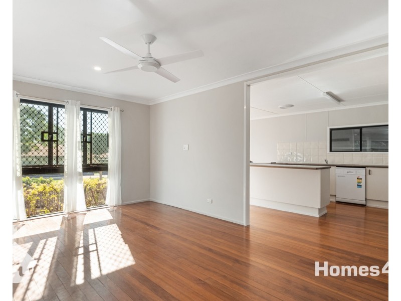 7 Highland Street, Redcliffe QLD 4020