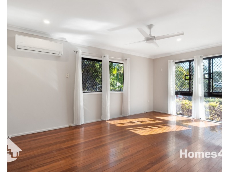 7 Highland Street, Redcliffe QLD 4020