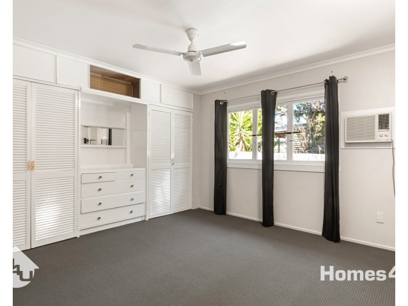 7 Highland Street, Redcliffe QLD 4020
