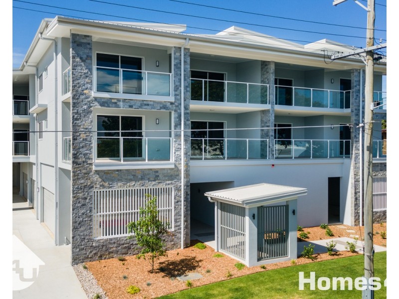 203/22 Arthur Street, Woody Point QLD 4019