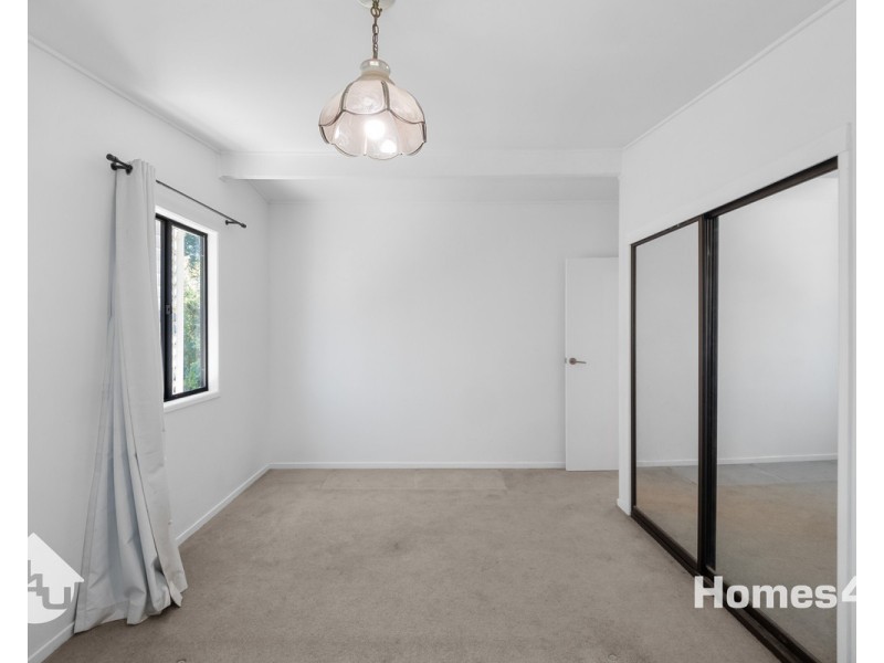 6 Nyanda Street, Strathpine QLD 4500