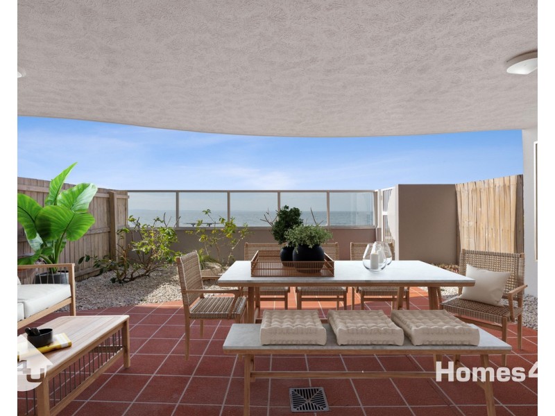 2/94-98 Prince Edward Parade, Redcliffe QLD 4020
