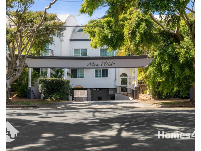 2/94-98 Prince Edward Parade, Redcliffe QLD 4020