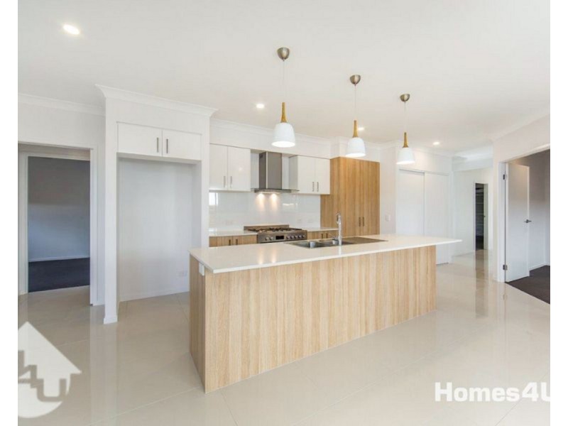5 Buccaneer Street, Newport QLD 4020