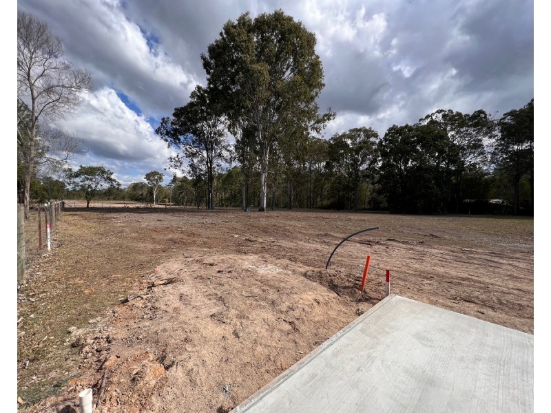 13 Mcloughlin Road, Morayfield QLD 4506