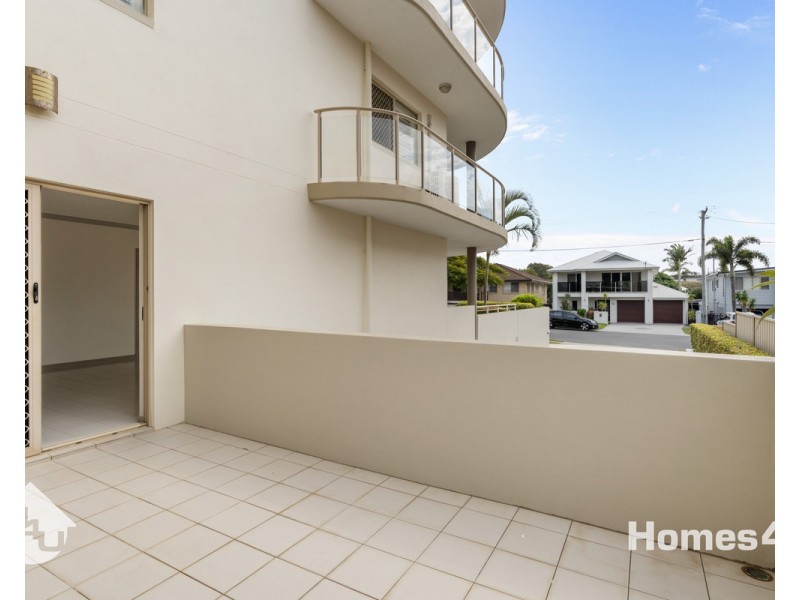 2/7 Annie Street, Woody Point QLD 4019