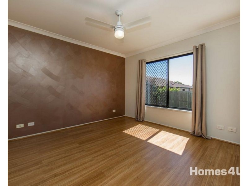 9 Dysart Street, Rothwell QLD 4022