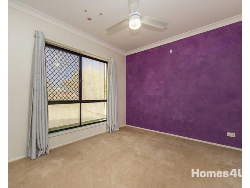 9 Dysart Street, Rothwell QLD 4022