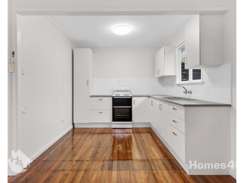 31 Davis Street, Redcliffe QLD 4020