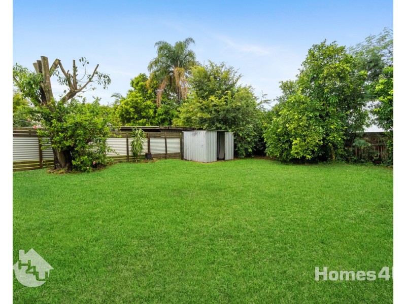 31 Davis Street, Redcliffe QLD 4020
