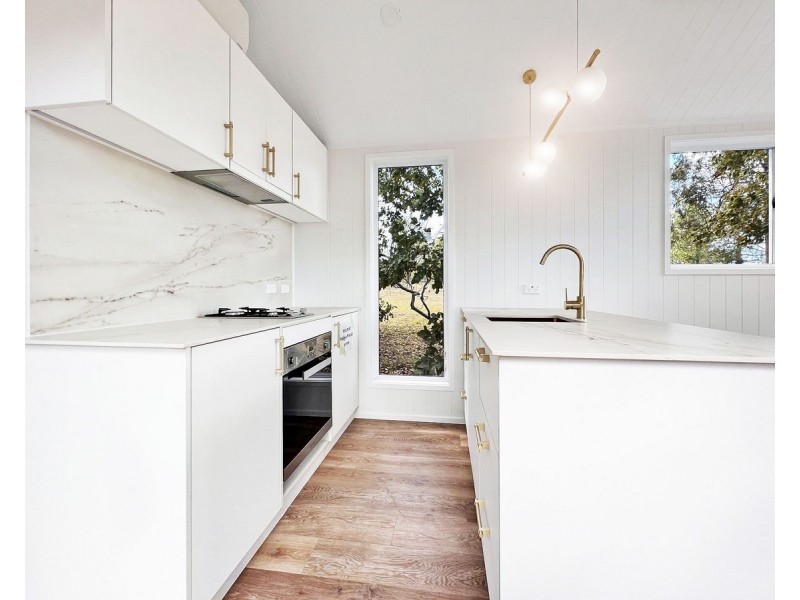 15b McLoughlin Road, Morayfield QLD 4506