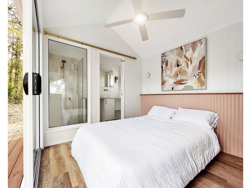 15b McLoughlin Road, Morayfield QLD 4506