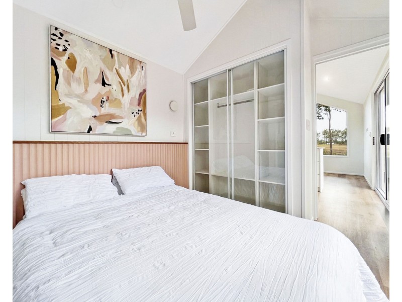 15b McLoughlin Road, Morayfield QLD 4506