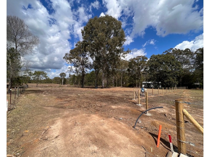 15b McLoughlin Road, Morayfield QLD 4506