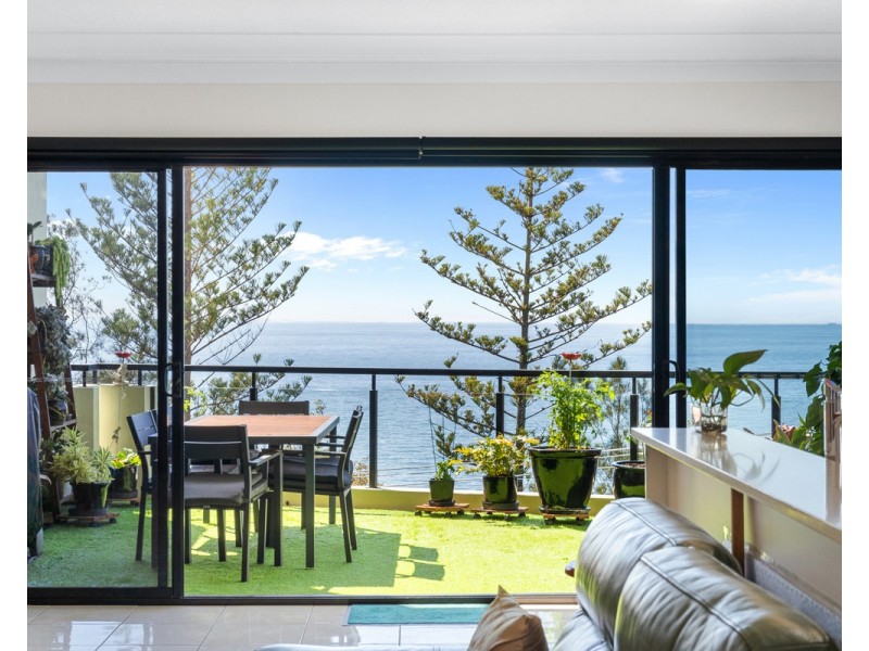 11/30 Gayundah Esplanande, Woody Point QLD 4019