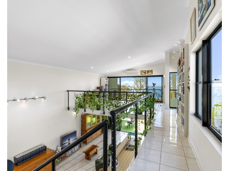 11/30 Gayundah Esplanande, Woody Point QLD 4019