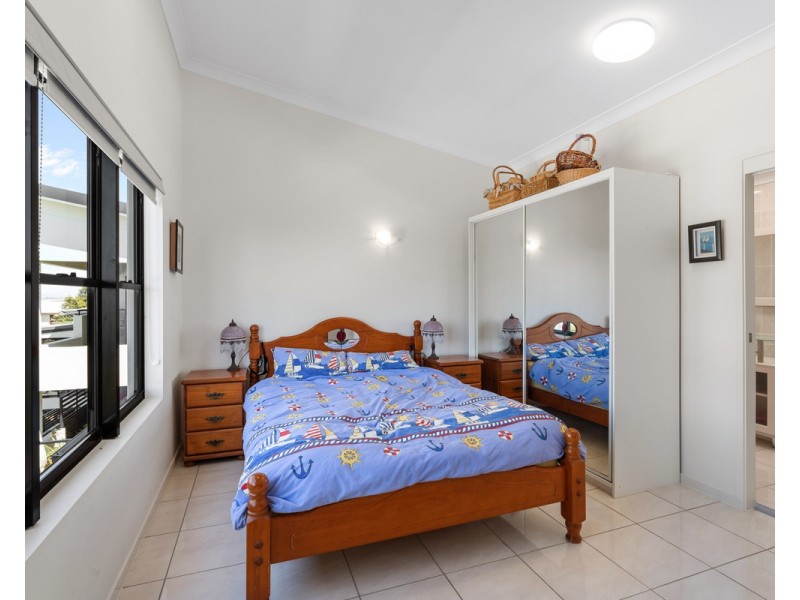 11/30 Gayundah Esplanande, Woody Point QLD 4019