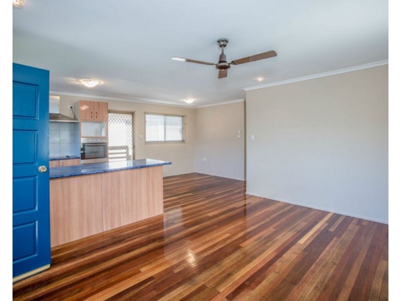 39 Gertrude Street, Redcliffe QLD 4020