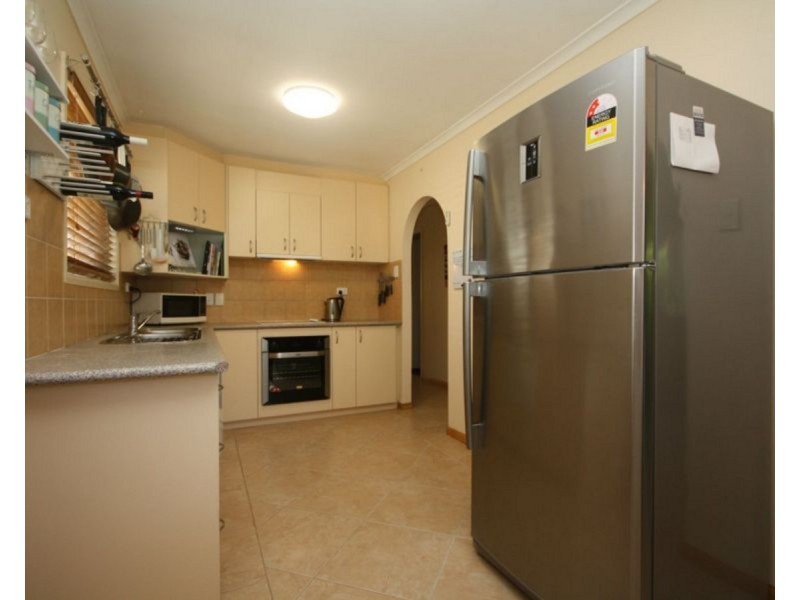 43 Gertrude Street, Redcliffe QLD 4020