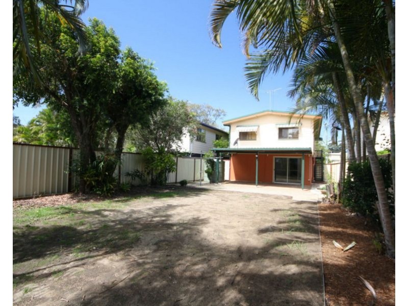 43 Gertrude Street, Redcliffe QLD 4020
