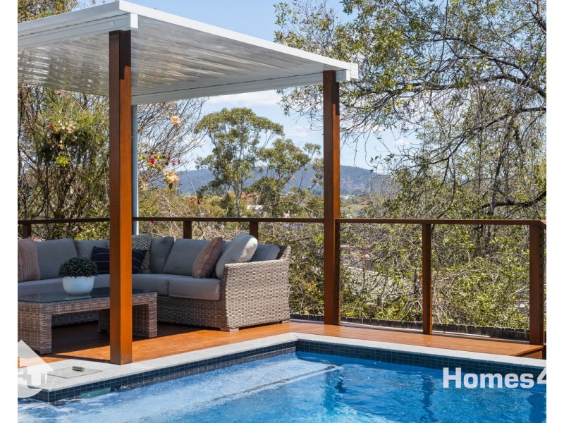 38 Lansdowne Street, Newmarket QLD 4051