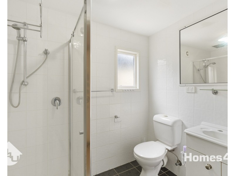 2/35 Knights Terrace, Margate QLD 4019