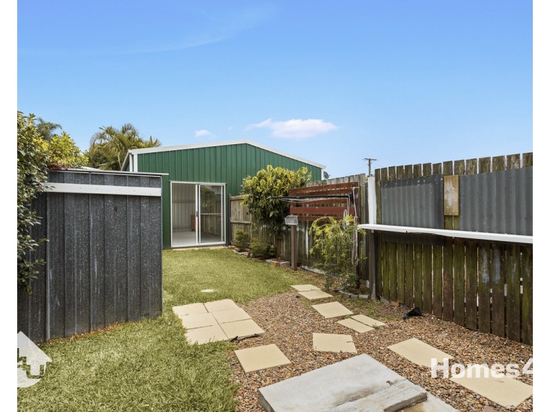 2/35 Knights Terrace, Margate QLD 4019