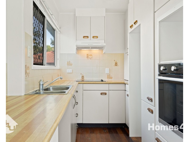 27 Kippa Street, Kippa-ring QLD 4021