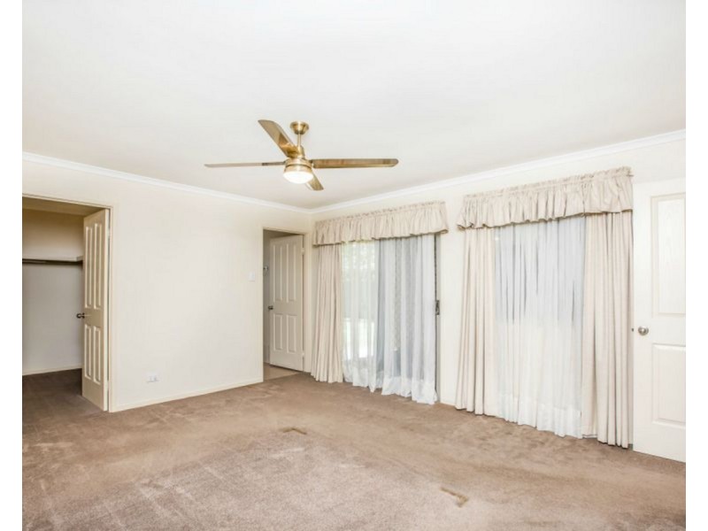 8 Sandman Court, Deception Bay QLD 4508