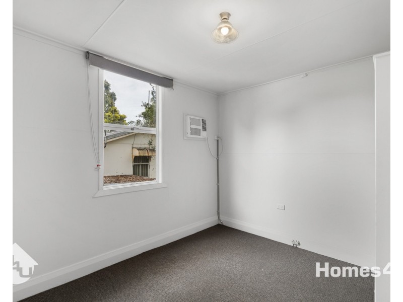 456 Oxley Avenue, Redcliffe QLD 4020