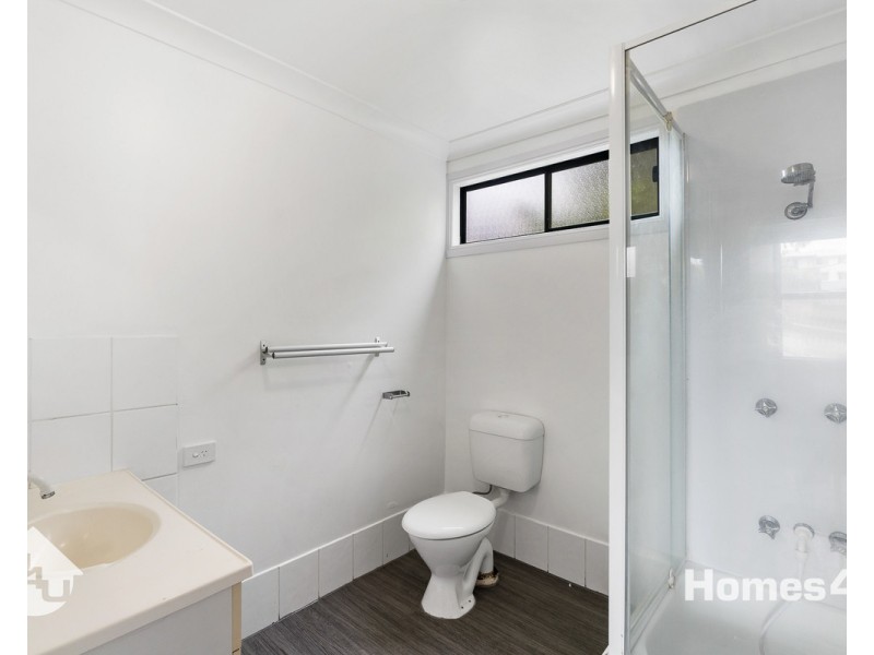 456 Oxley Avenue, Redcliffe QLD 4020