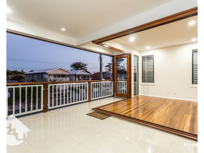48 Fourth Avenue, Sandgate QLD 4017