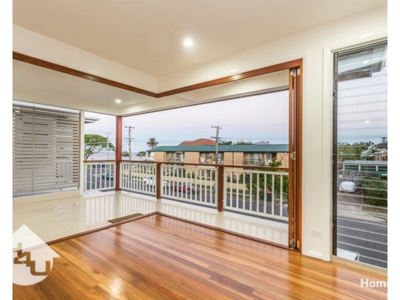 48 Fourth Avenue, Sandgate QLD 4017