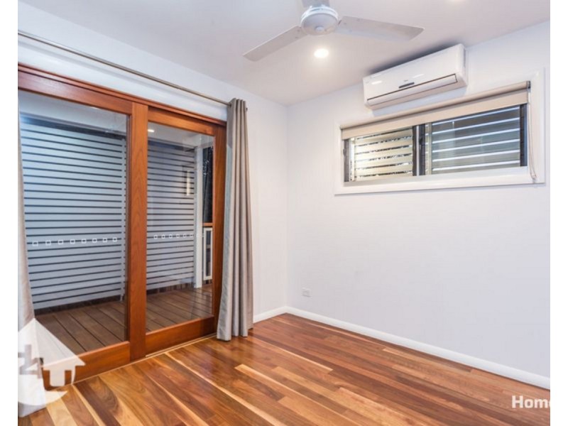 48 Fourth Avenue, Sandgate QLD 4017